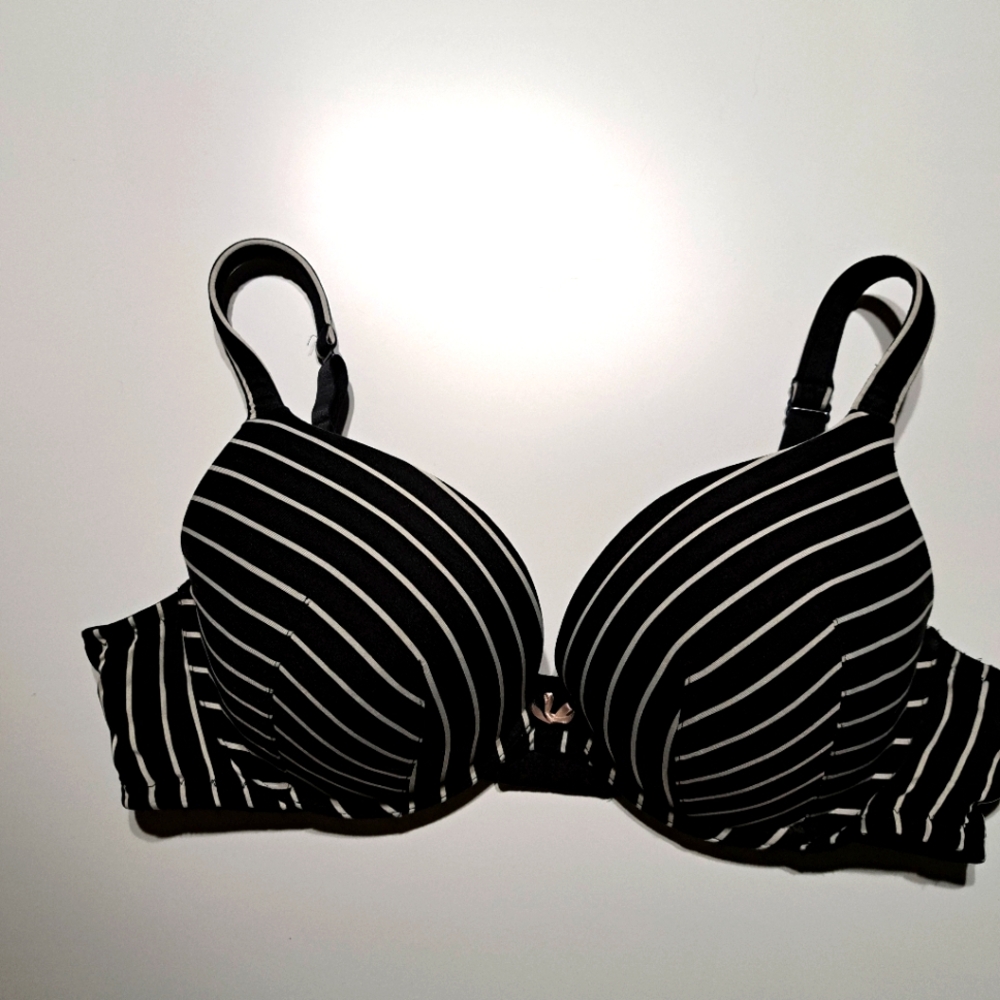 Cacique Black White Stripe Bra 42C Padded Pushup Underwire